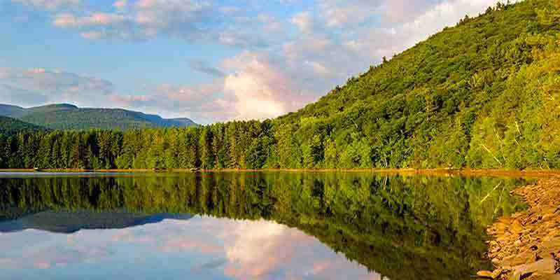 10 Amazing Hiking Trails That Start From Your Campground